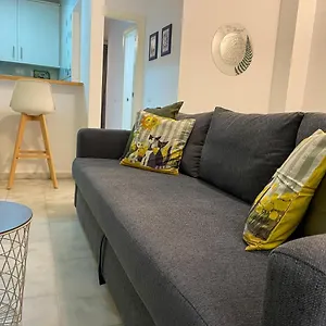 https://relaxing-1bedroom-apartment-in-the-heart-of-malaga-wifiac.hotelsinnerja.org